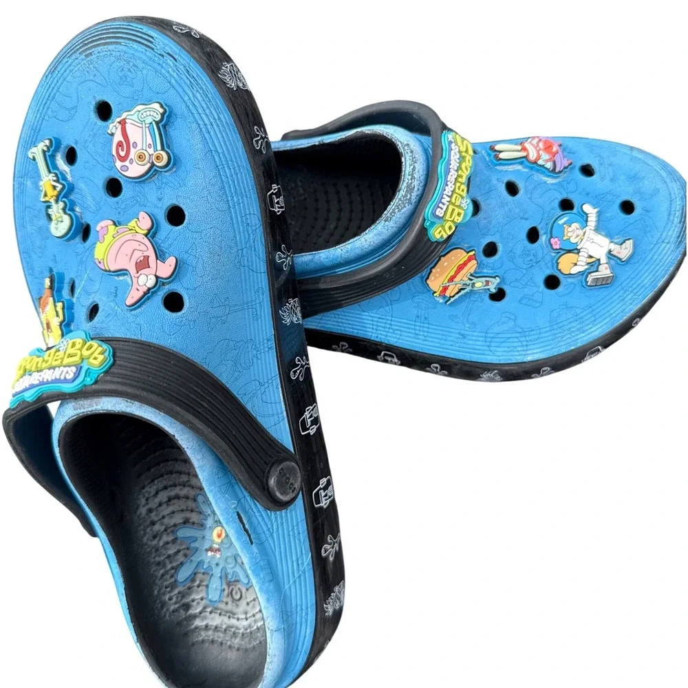 Crocs SpongeBob SquarePants Clogs Blue Black Junior Size J5 Jibbitz‎ Charms
